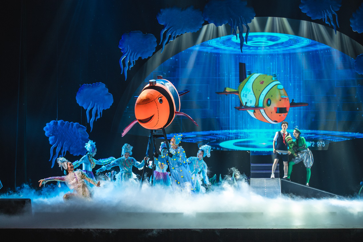 2月1日-文艺盛宴献人民 艺彩纷呈迎新春04.png