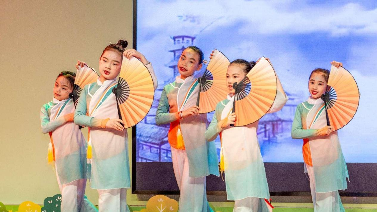 3月30日展开想象之翼“ 童”享书香羊城——2025年“国际儿童图书日”暨“广州读书月”未成年人阅读嘉年华活动于3月30日启动17.png